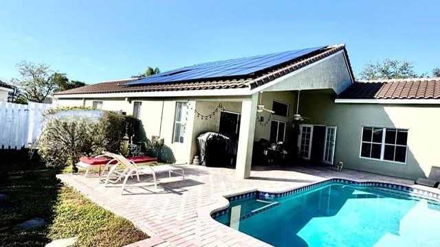 1064 Cedar Falls Dr - Photo 2 of 8