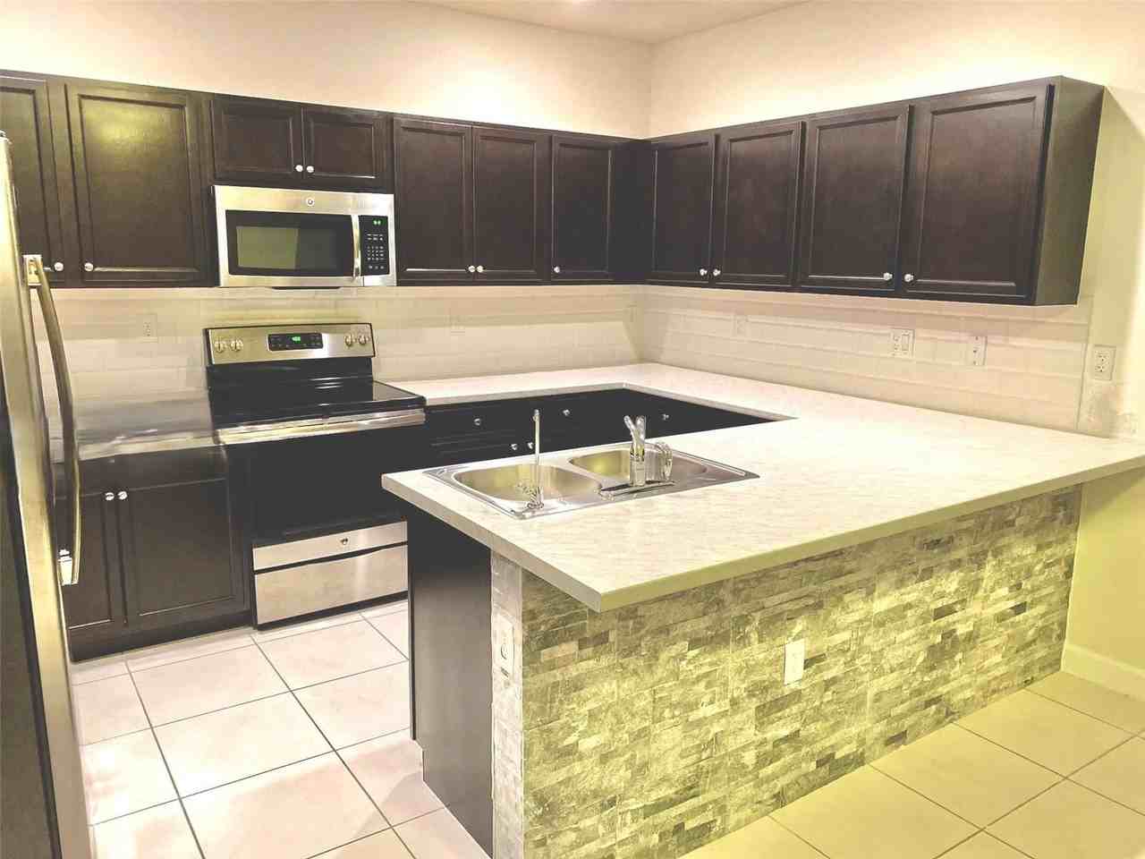 9429 West 32nd Lane - Photo 4 of 8