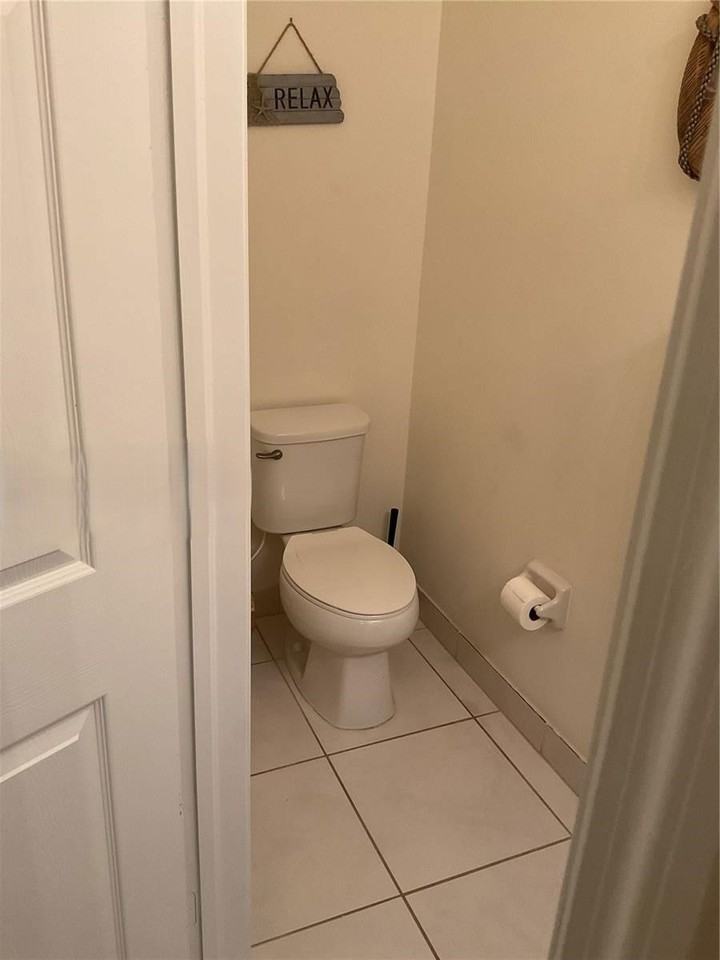 9429 West 32nd Lane - Photo 6 of 8