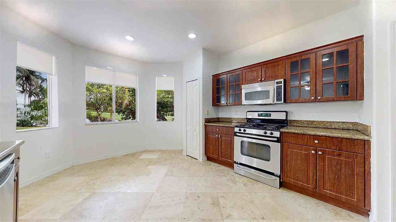 5622 Sw 165th Ct - Photo 6 of 8