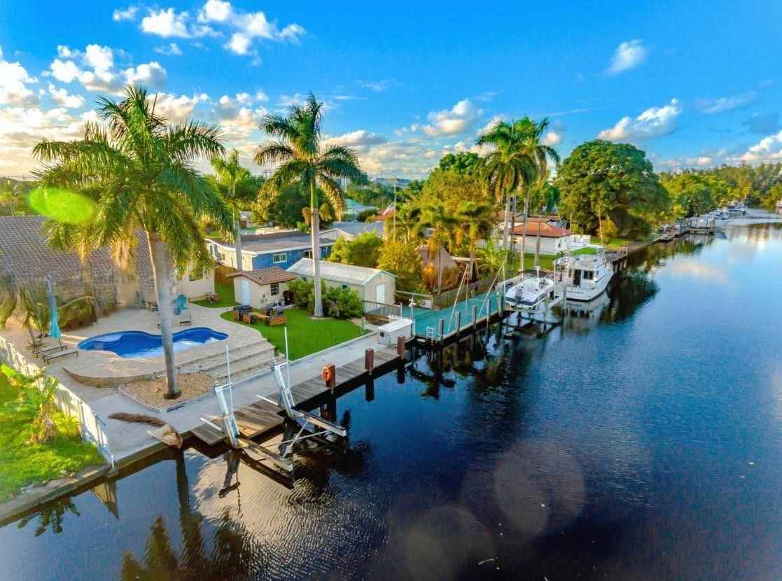 4732 Sw 35th Ave - Photo 3 of 8