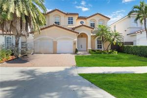 featured image of 8551 Nw 110th Ave