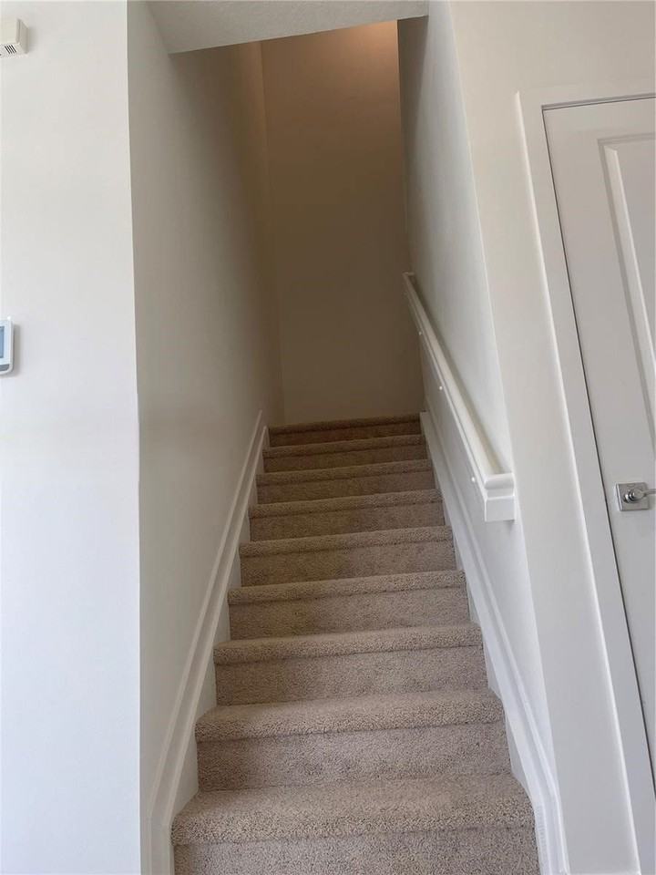 116 Ne 13th St - Photo 7 of 8