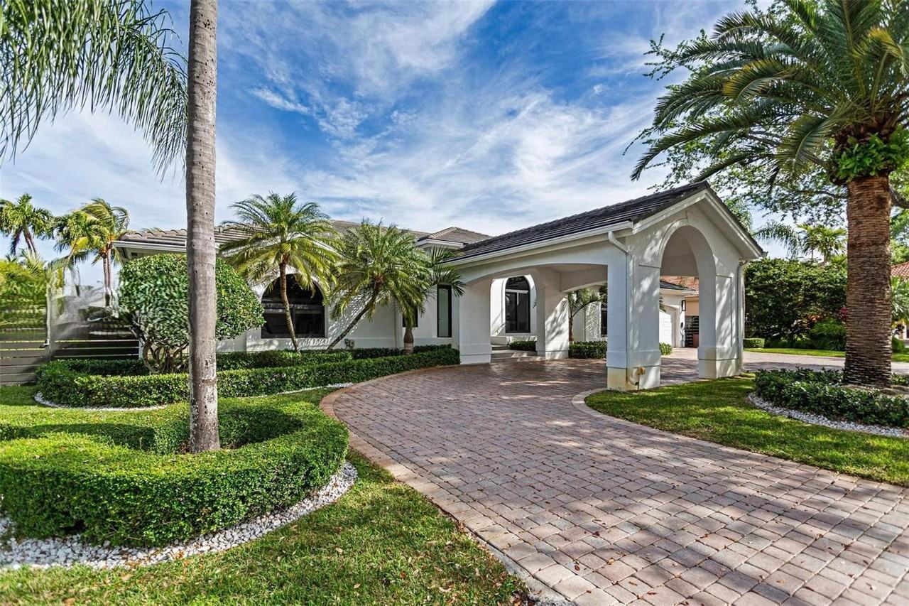 9491 Sw 124th Ter - Photo 2 of 8