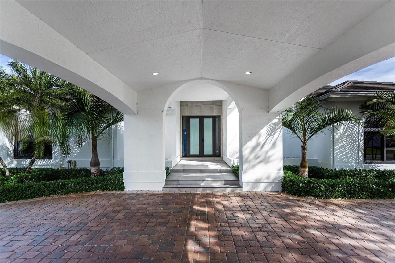 9491 Sw 124th Ter - Photo 4 of 8