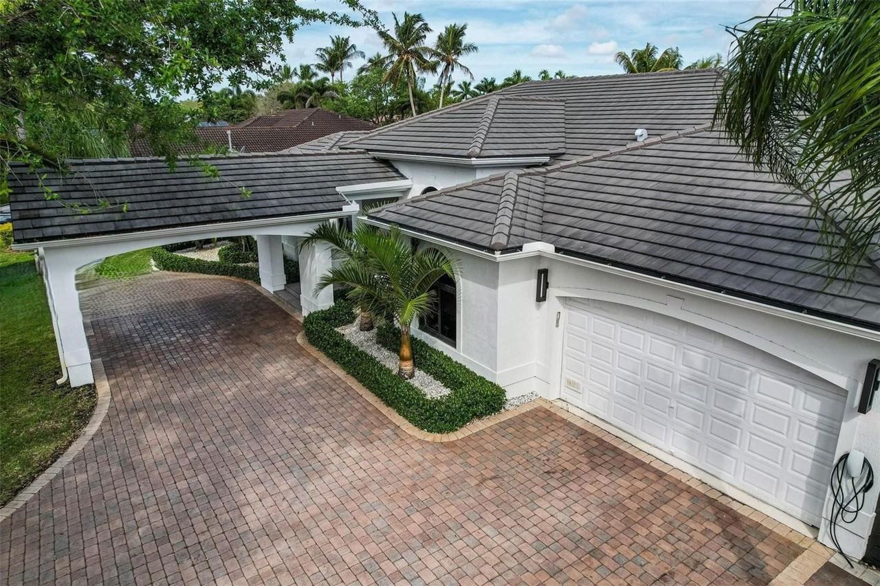 9491 Sw 124th Ter - Photo 6 of 8