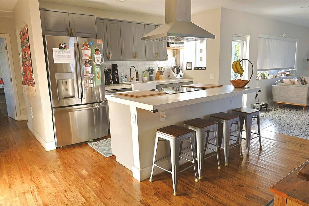 10804 Nw 2nd Ave - Photo 3 of 8