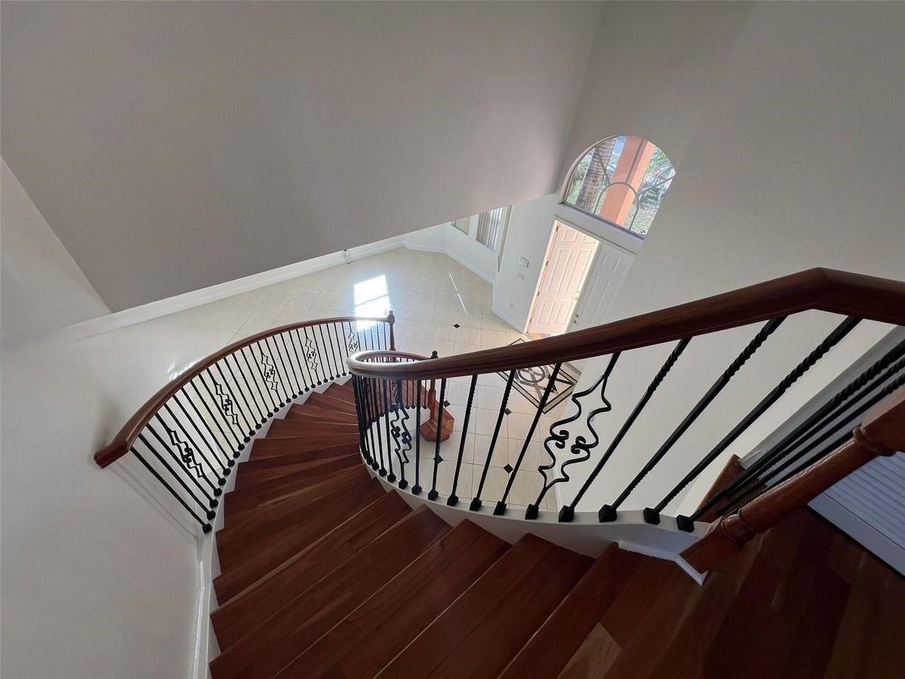 4957 Southwest 167th Avenue - Photo 7 of 8