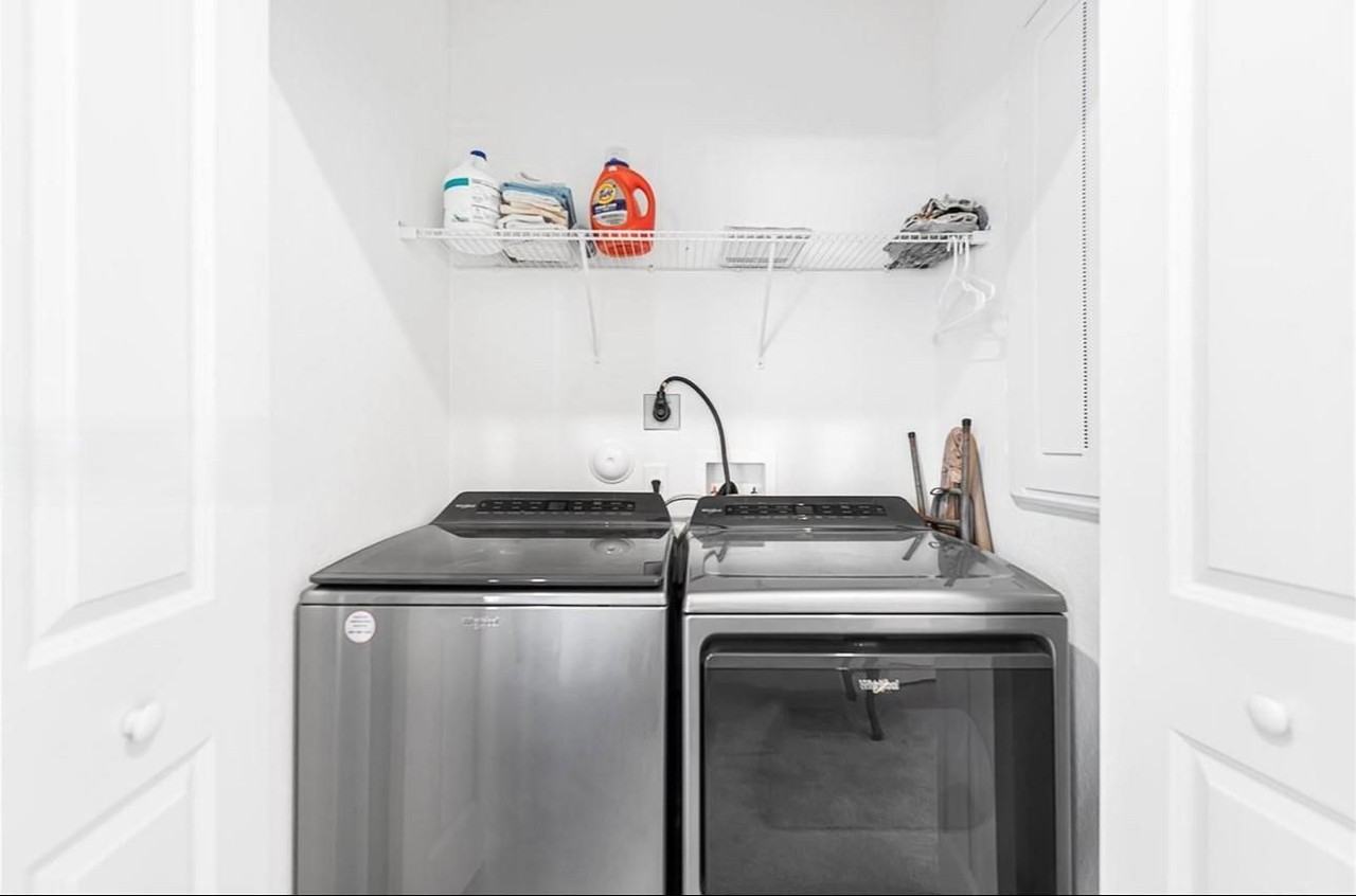 12908 Southwest 229th Street - Photo 5 of 8