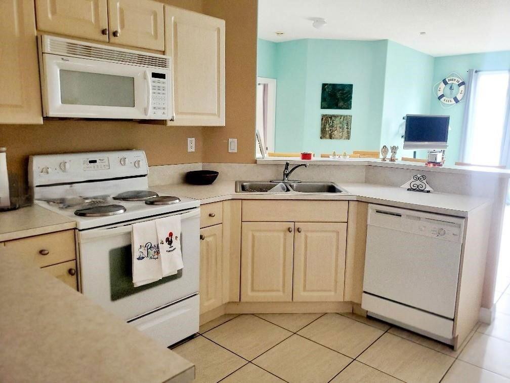 11336 Nw 47th Ln - Photo 4 of 8