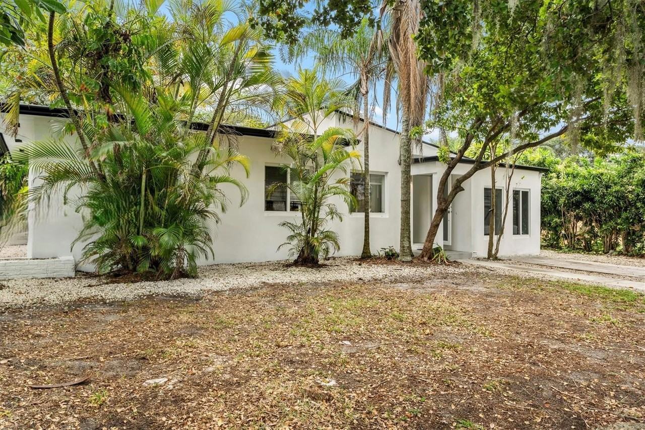 750 Nw 83rd Ter - Photo 2 of 8