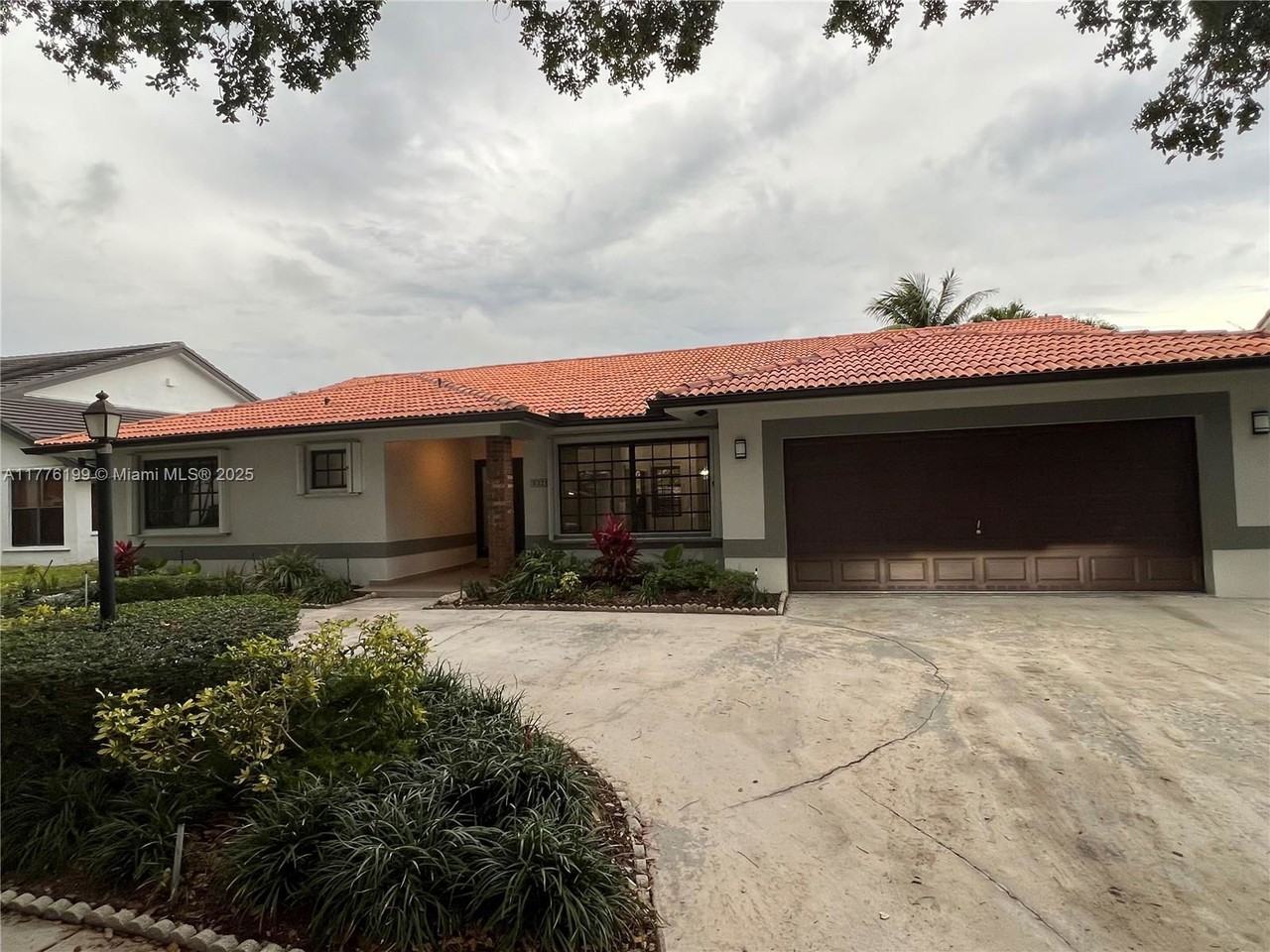 8321 Nw 167th Ter - Photo 2 of 8