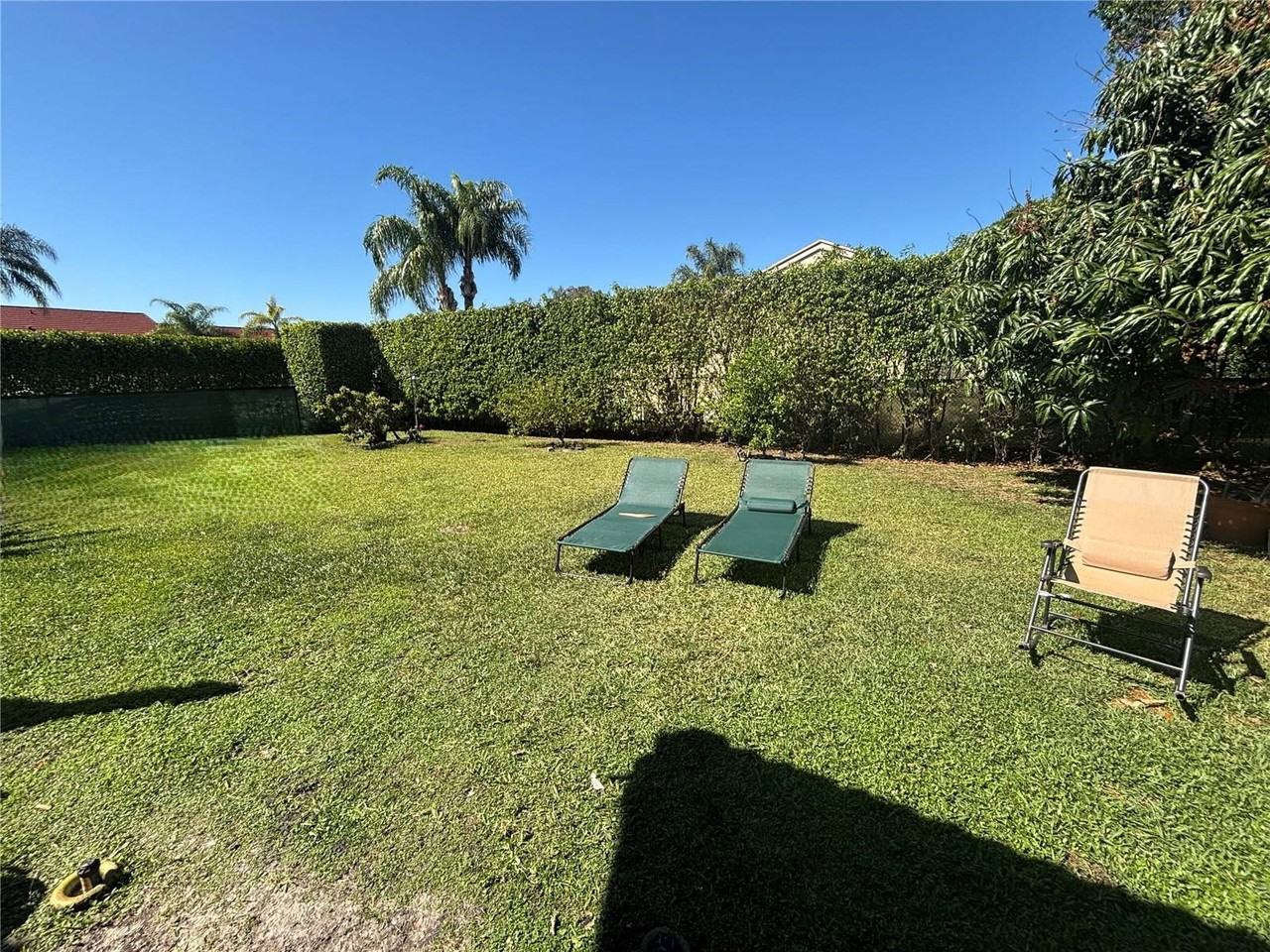 9721 Sw 15th Ct - Photo 3 of 4