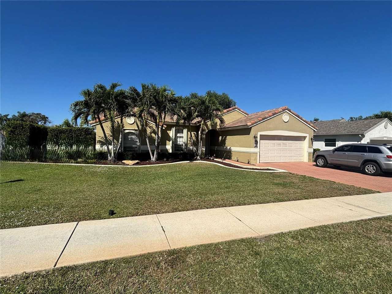 9721 Sw 15th Ct - Photo 4 of 4