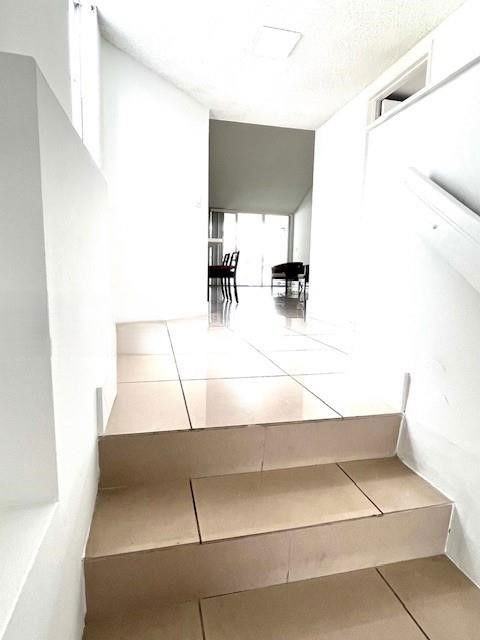 9762 Nw 49th Ter - Photo 3 of 8