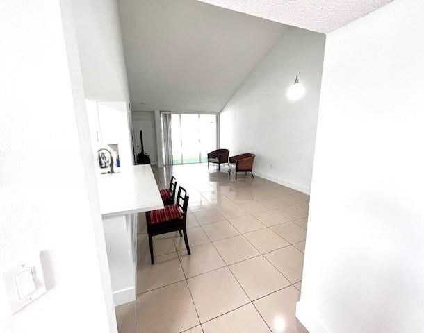 9762 Nw 49th Ter - Photo 4 of 8