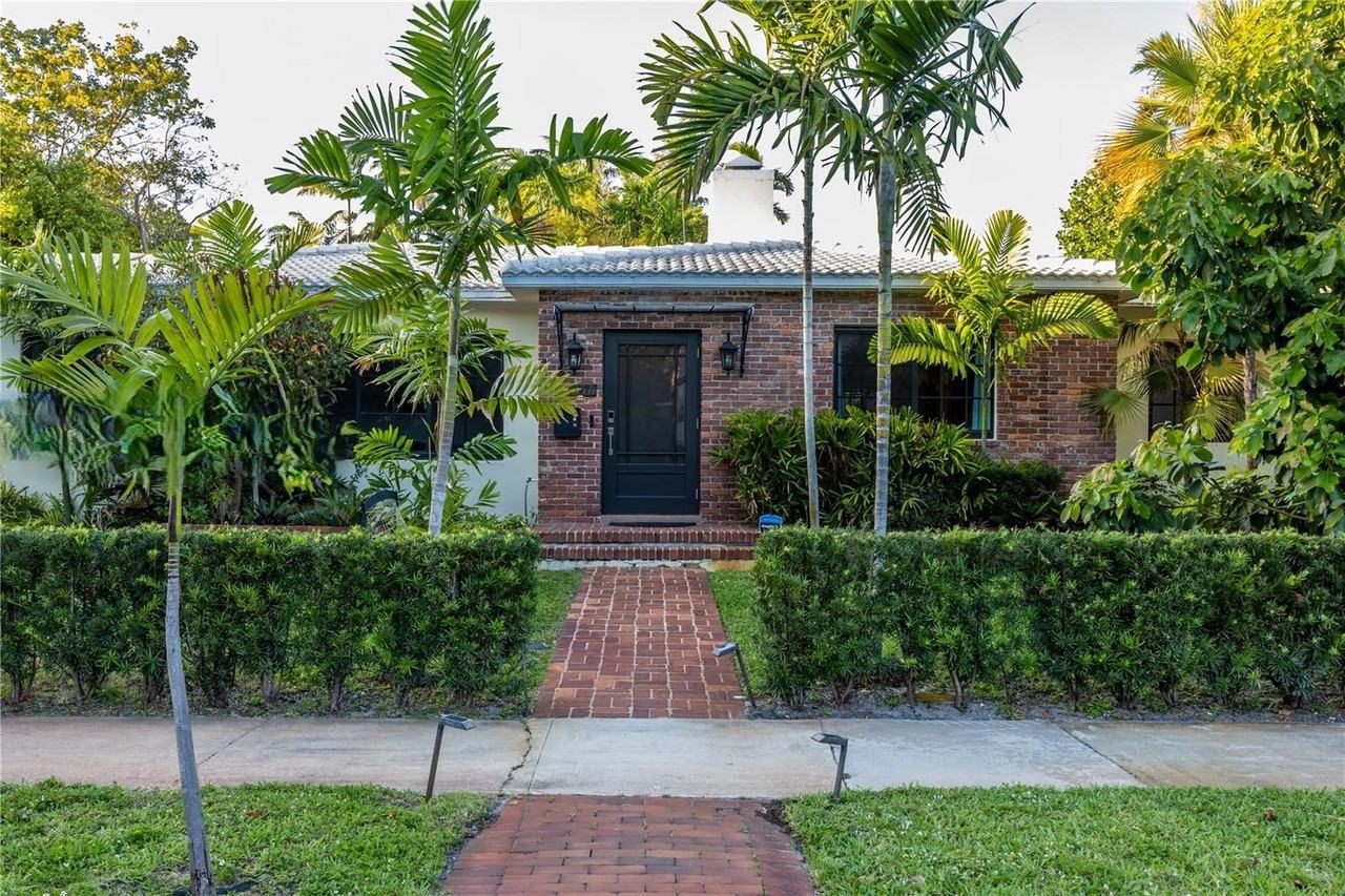 351 Northeast 98th Street - Photo 2 of 8