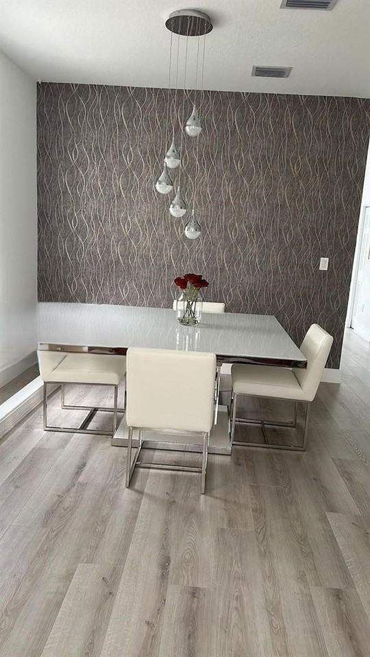 10908 W 32nd Ln - Photo 5 of 6