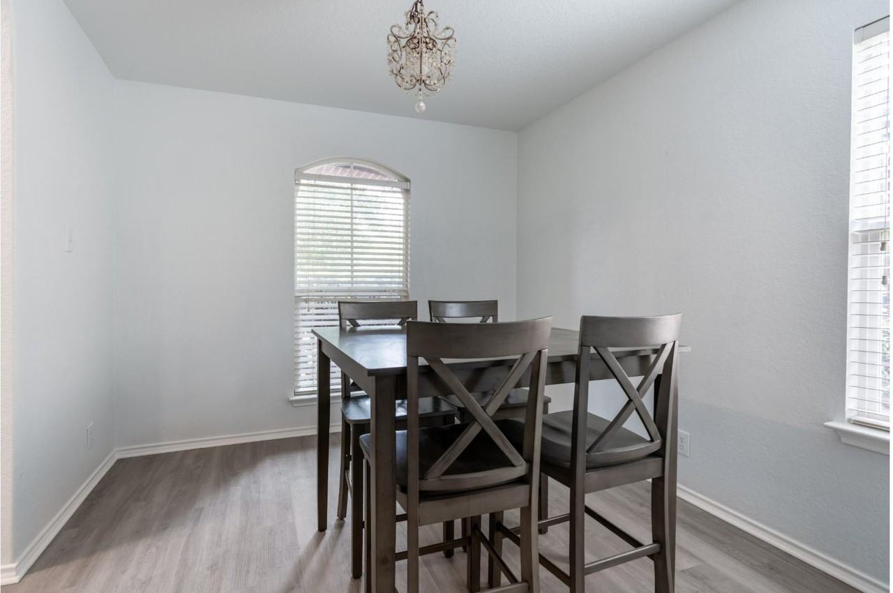 Pearl Pass - Photo 5 of 10