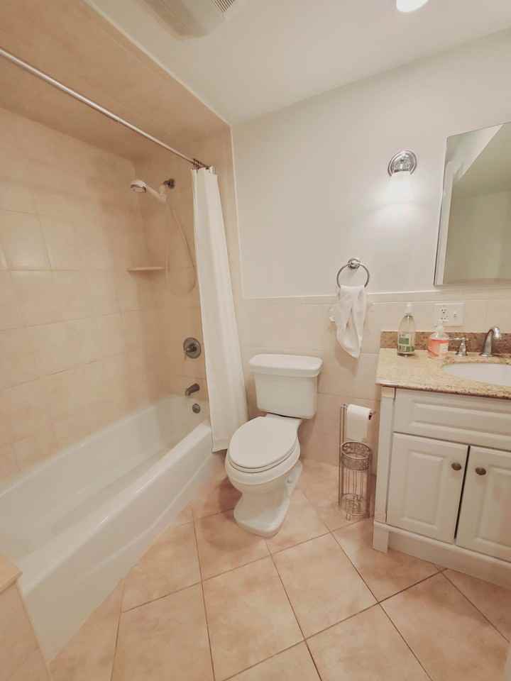 74 Coventry Rd #2 - Photo 6 of 8