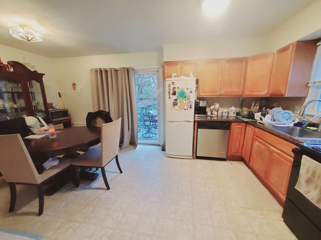 313 Flax Hill Rd #A - Photo 2 of 8