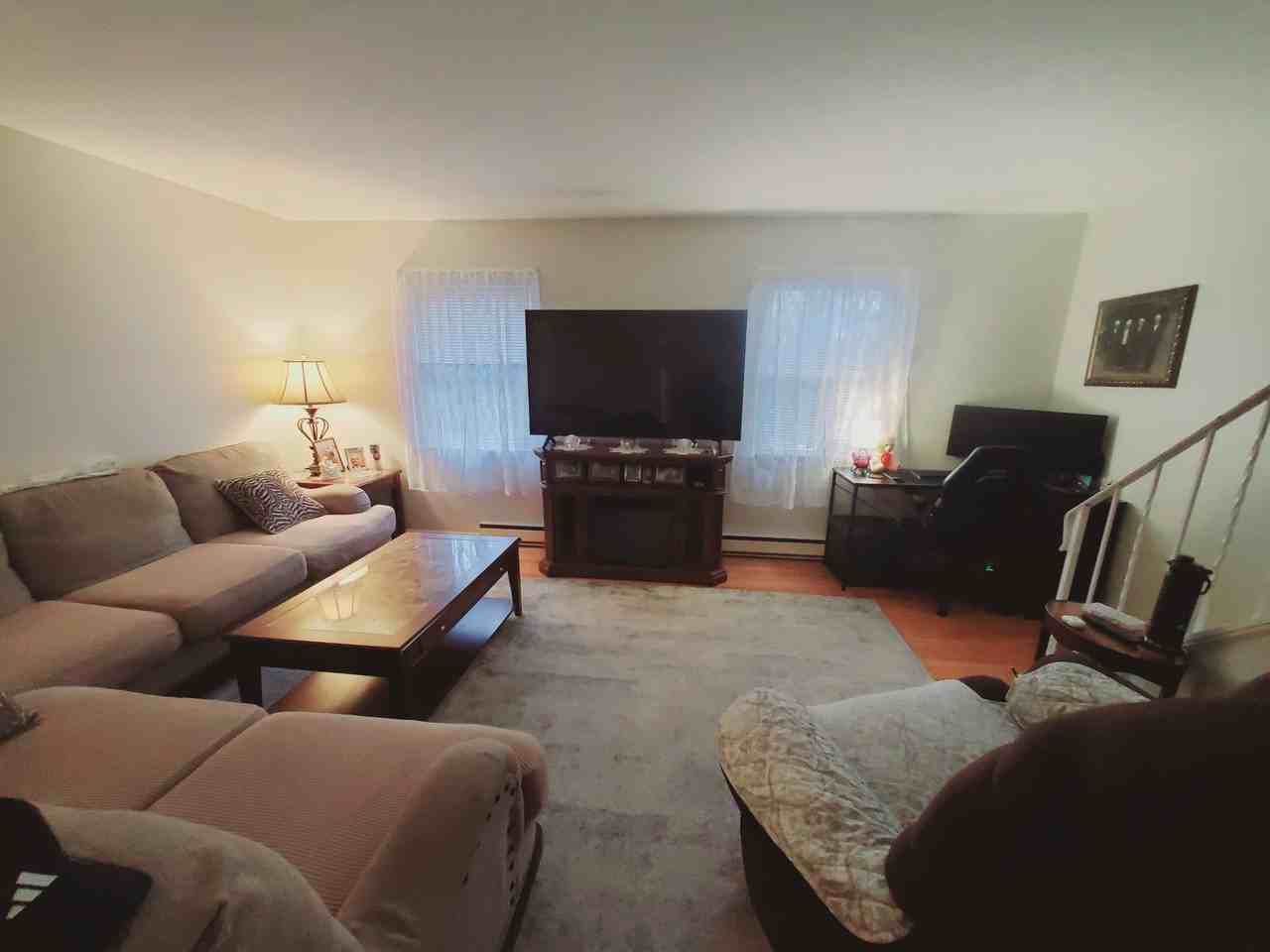 313 Flax Hill Rd #A - Photo 3 of 8