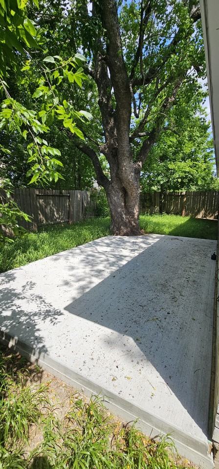 Amos St - Photo 3 of 15