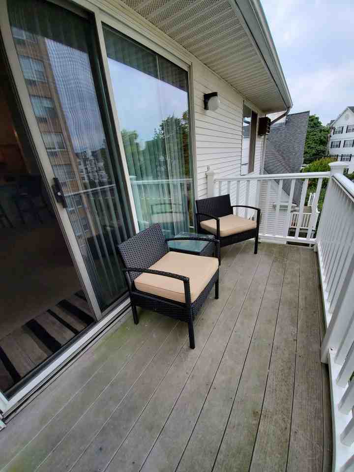 55 Glenbrook Rd #L - Photo 7 of 7