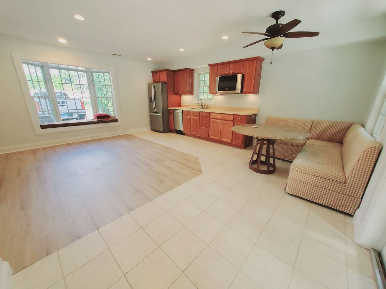 290 Southfield Ave #2 - Photo 2 of 8