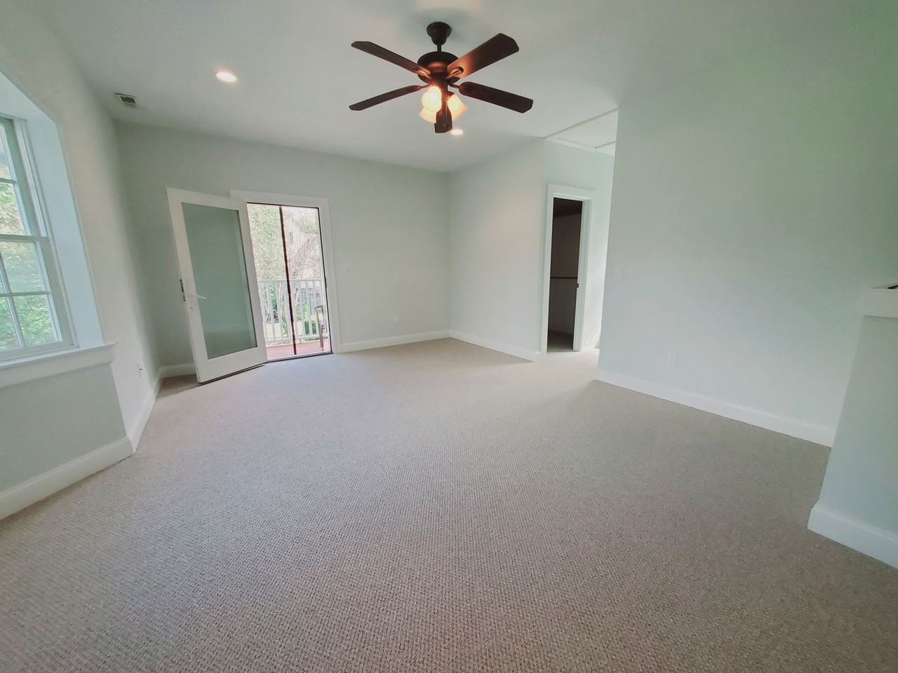 290 Southfield Ave #2 - Photo 6 of 8