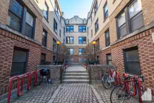 701 W Brompton Ave - Photo 1 of 1