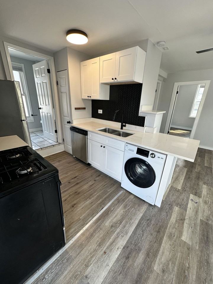 1849 W Augusta Blvd - Photo 5 of 8