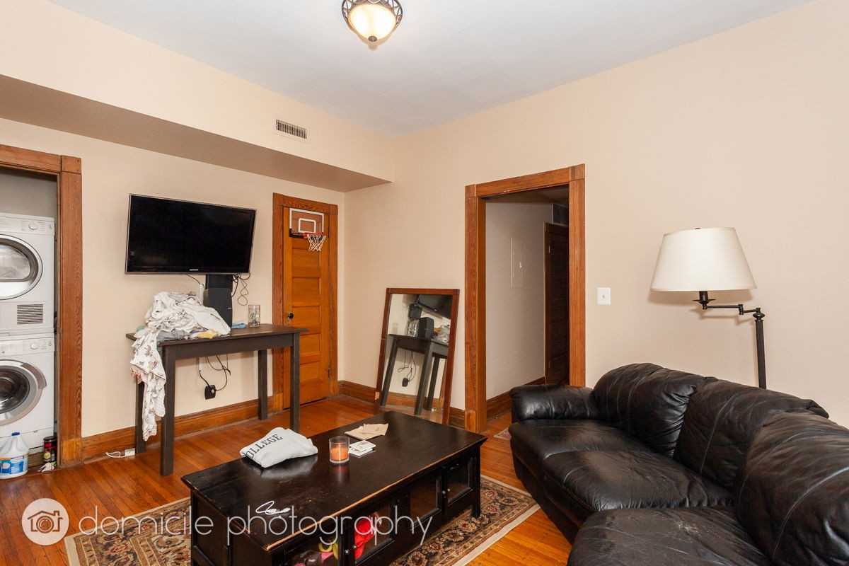 505 W Fullerton Pkwy #1 - Photo 6 of 8