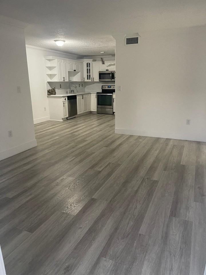 15315 Sw 76th Ter - Photo 6 of 8