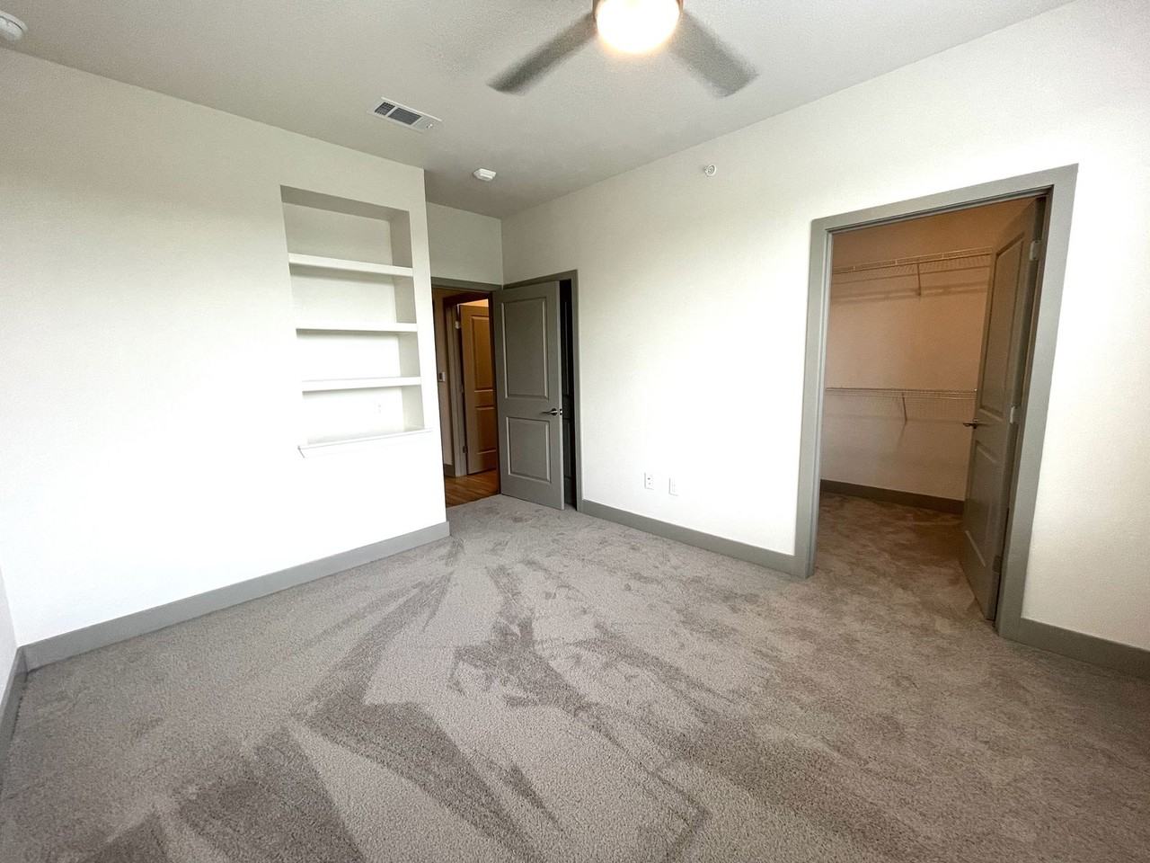 705 E Olympic Dr #03-104 - Photo 7 of 8