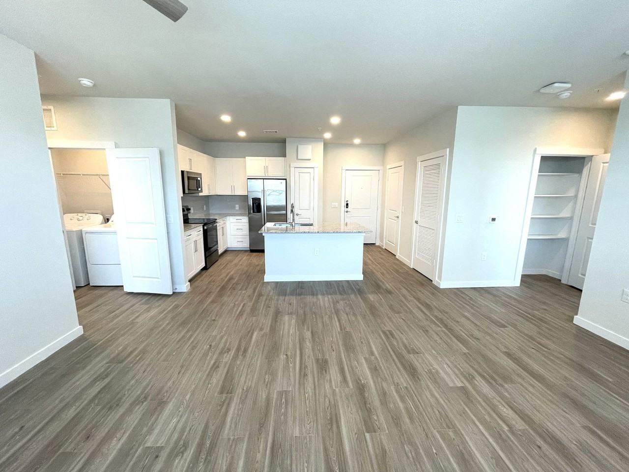 11925 Ring Dr #11-101 - Photo 2 of 8