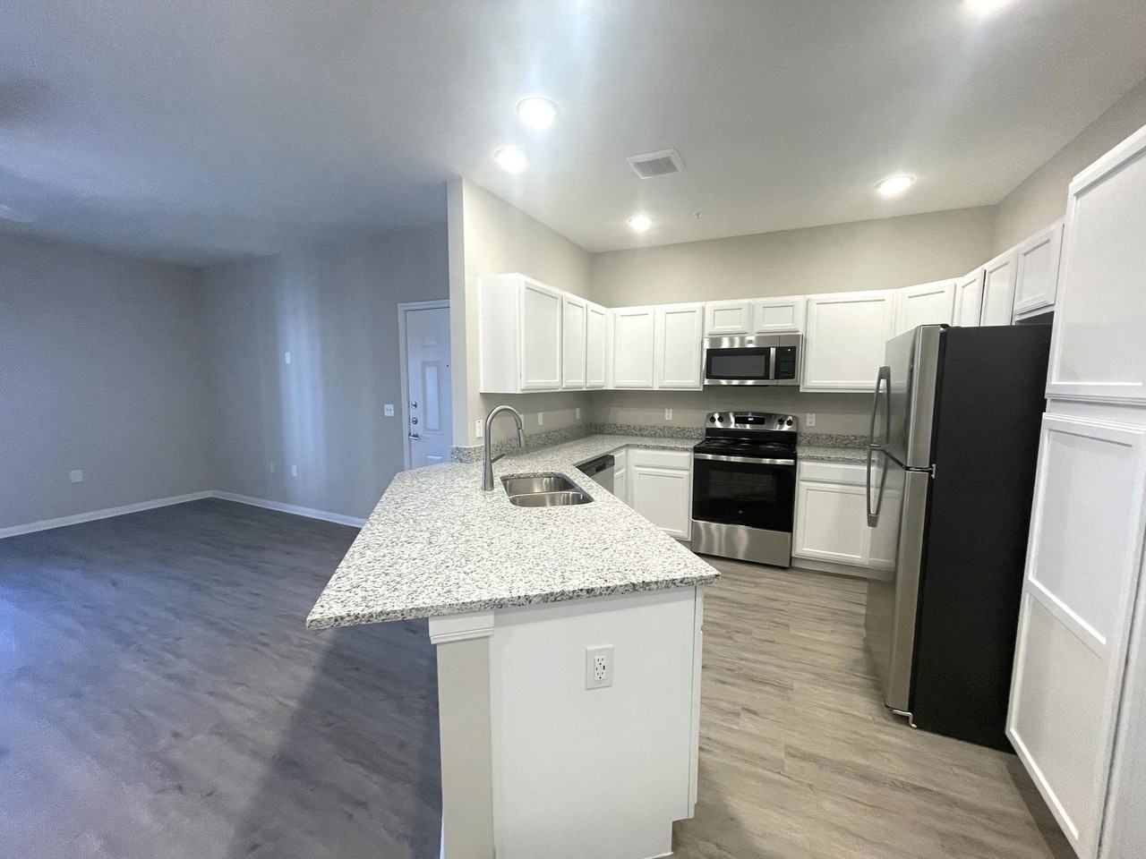 300 Willow Grove Way