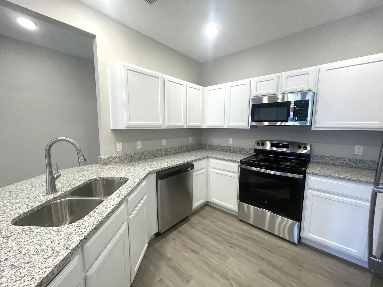 300 Willow Grove Way