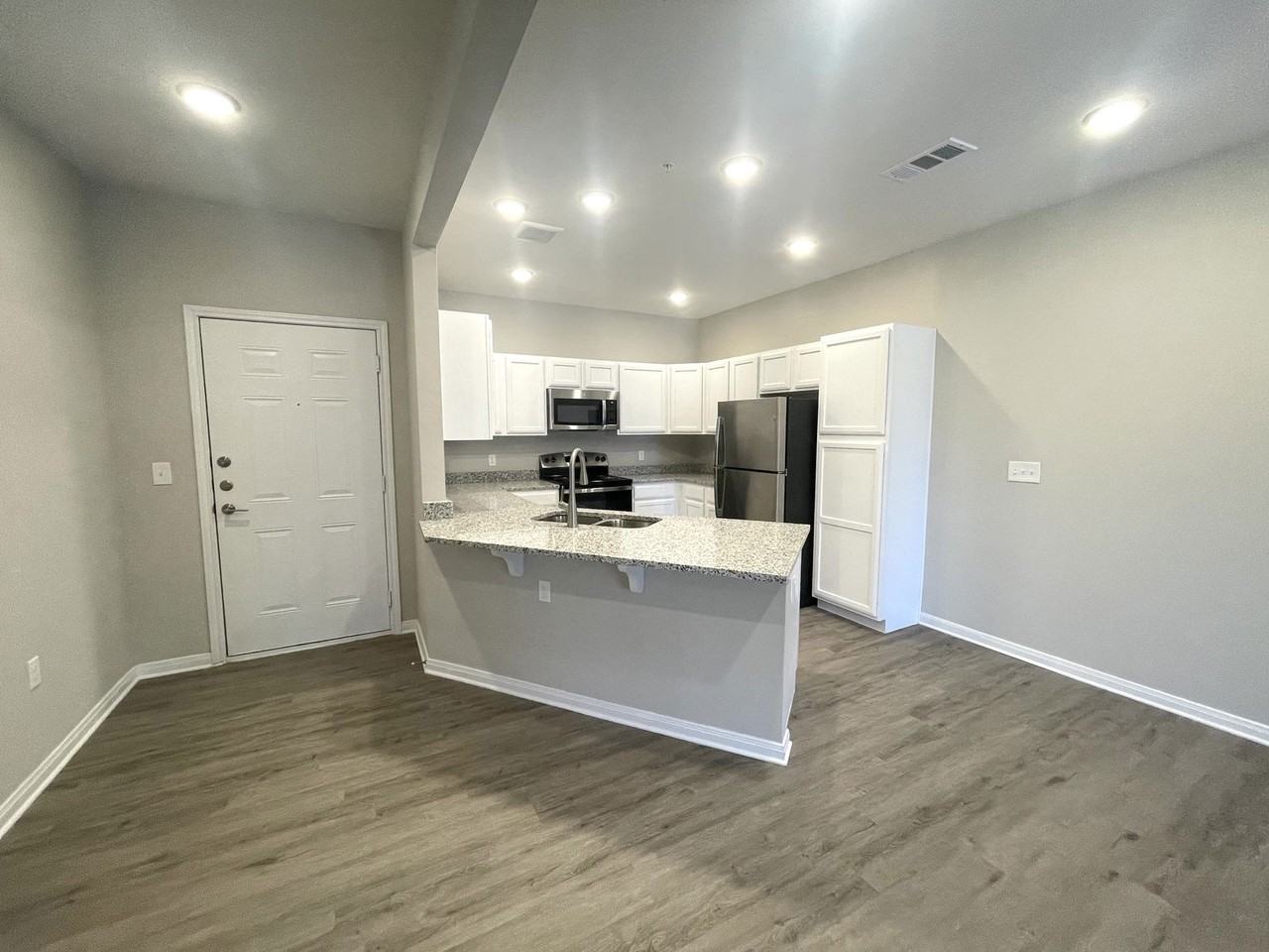 300 Willow Grove Way