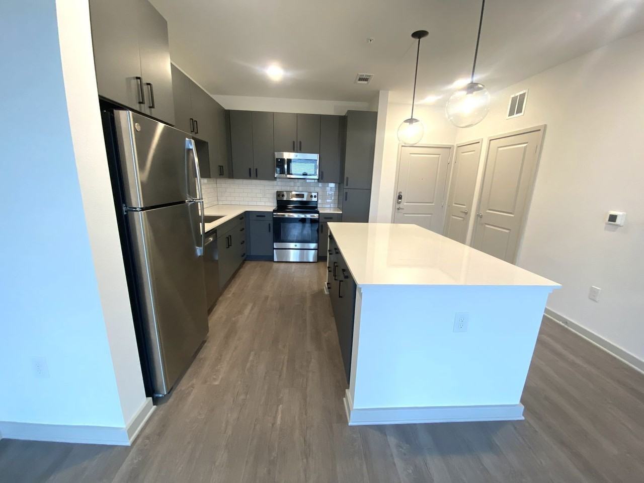 2670 S A W Grimes Blvd #1147 - Photo 7 of 8