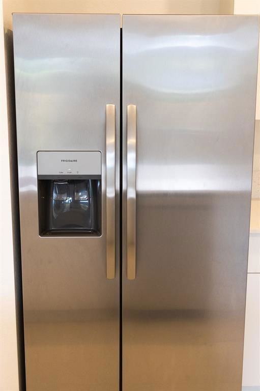 11833 Nw 47th Mnr - Photo 4 of 8