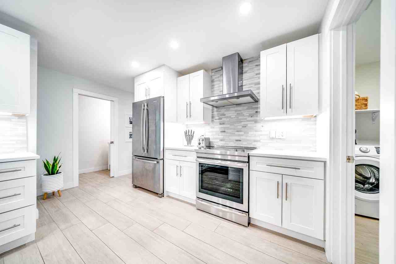 6 Ne 19th St - Photo 2 of 8