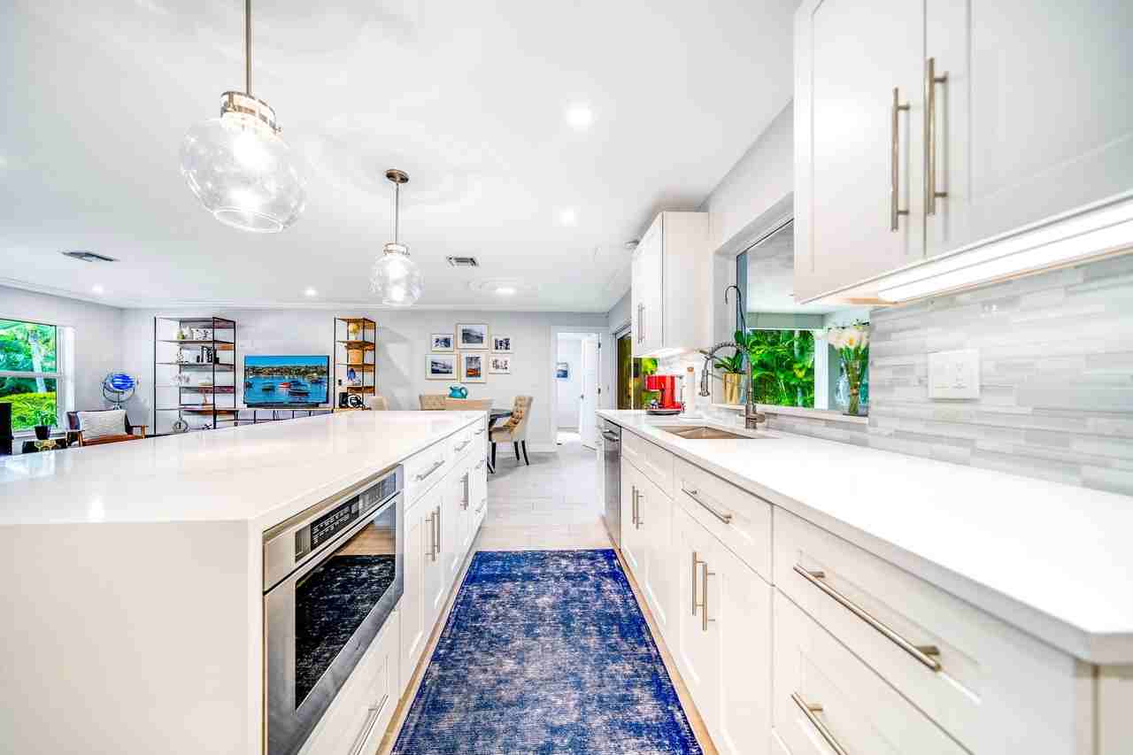 6 Ne 19th St - Photo 5 of 8