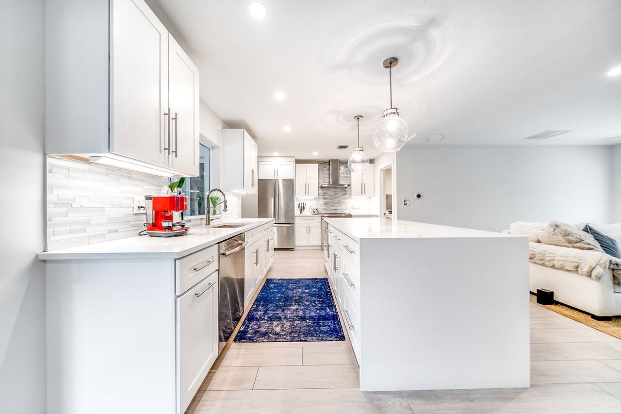 6 Ne 19th St - Photo 7 of 8