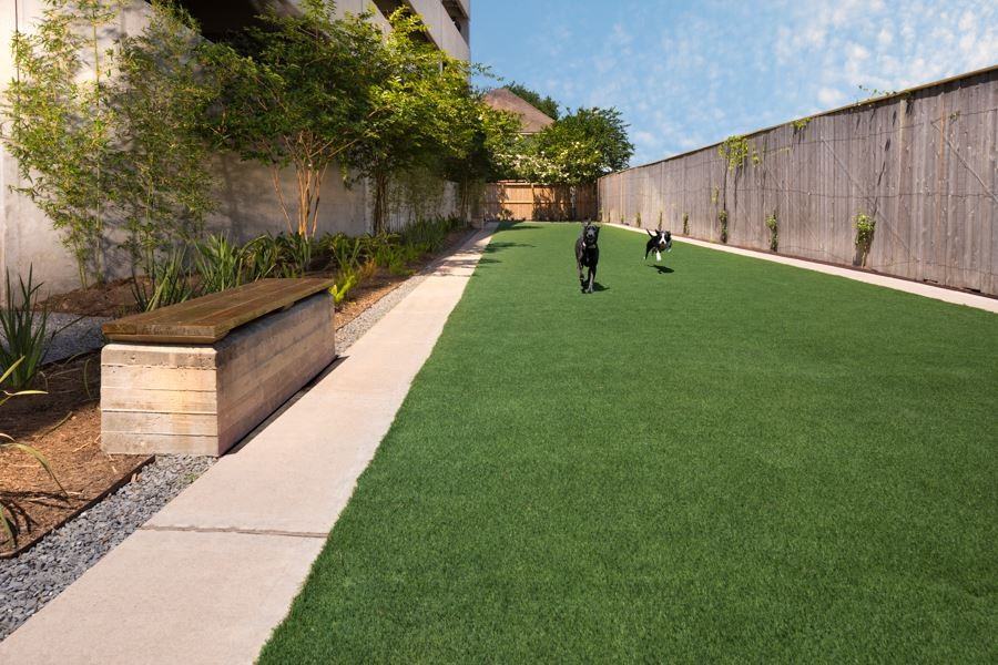 4100 Greenbriar Dr #12S1-413 - Photo 6 of 8