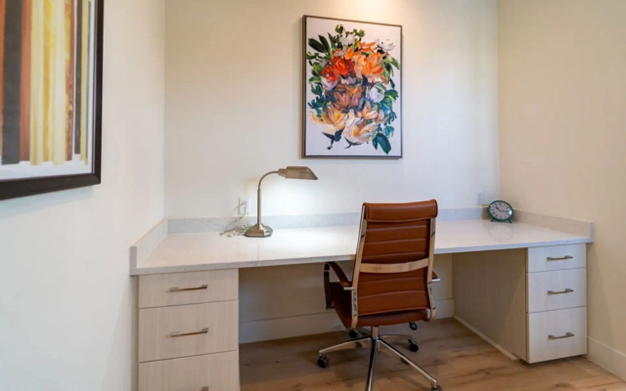 3275 Summer St - Photo 4 of 8