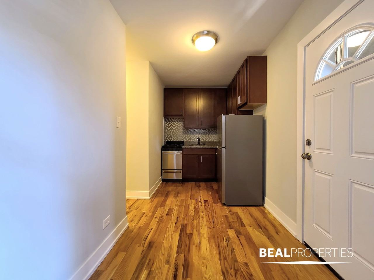 2106 N Mildred Ave #MK1N - Photo 5 of 8