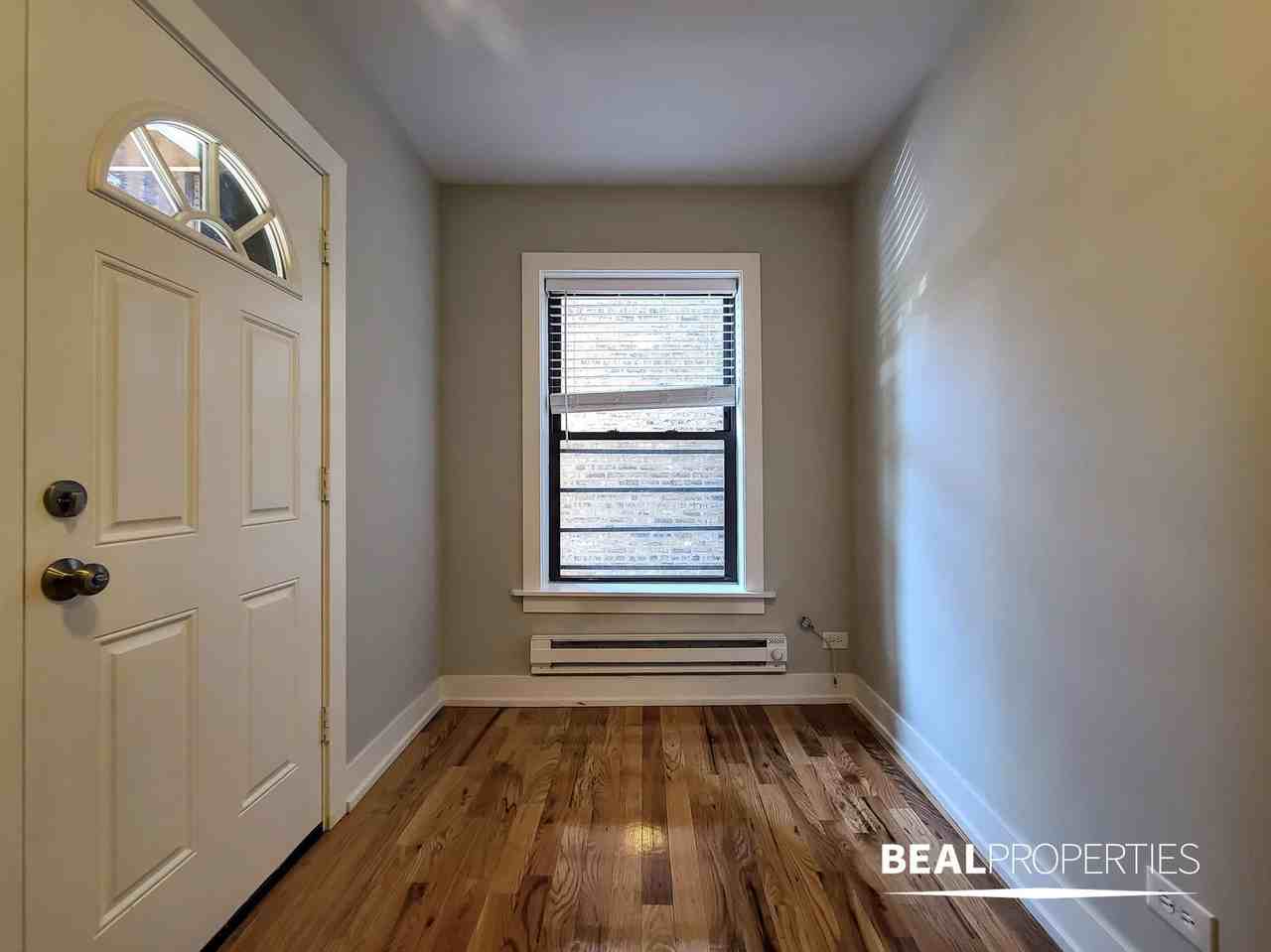 2106 N Mildred Ave #MK1N - Photo 6 of 8