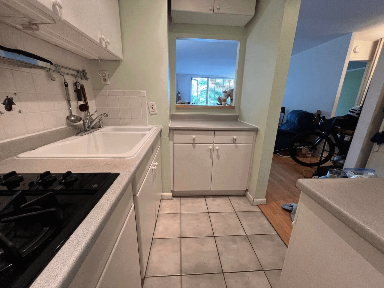 1 Wall St #3D - Photo 6 of 8