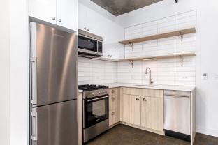 108 W Chicago Ave - Photo 1 of 1